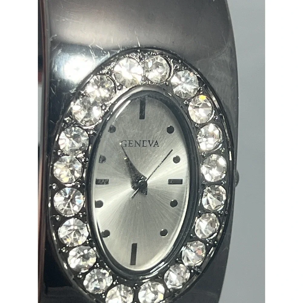 Geneva Women's Gunmetal Bangle Cuff Watch‎ Oval Rhinestone Bezel Quartz Untested